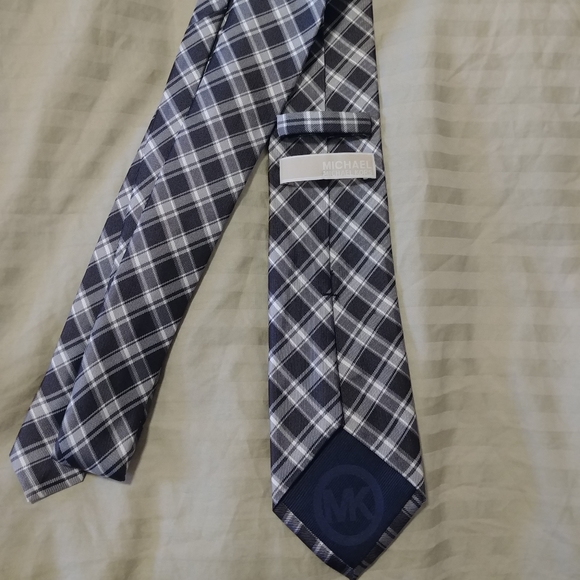 Michael Kors Other - Mens Michael Kors Silk Tie
